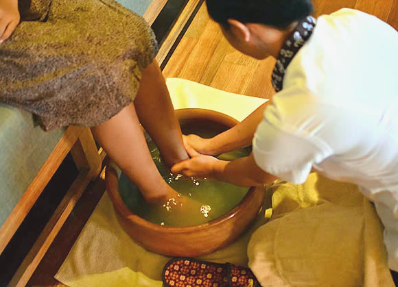 Tree Spa with View at Mango Tree Spa by L'OCCITANE