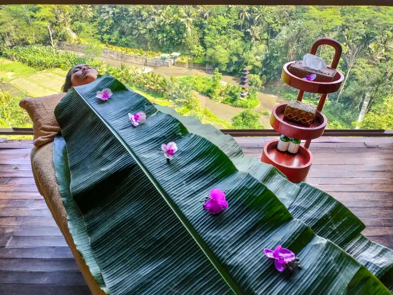 Banana leaf wrap overlooking the Ayung valley at Mango Tree Spa
